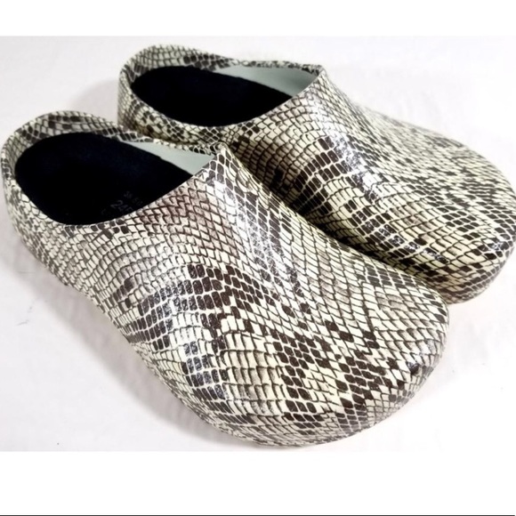 Birkenstock Shoes - Snake print professional super birki clog